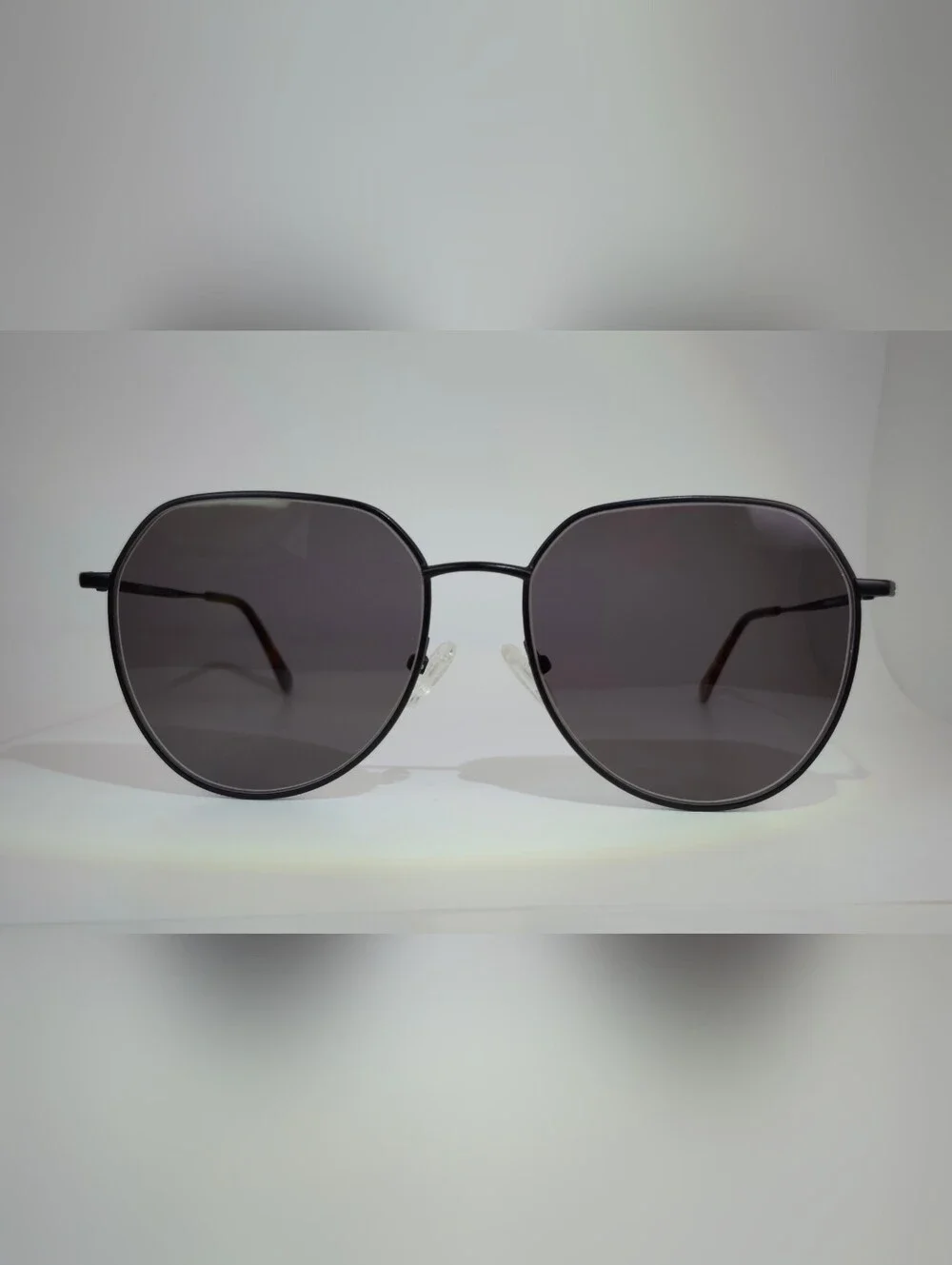 Carlsbad. Classic Round Metal Frame. Lightweight Anodized Black
